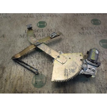 ELEVALUNAS DELANTERO DERECHO 