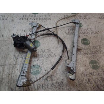 ELEVALUNAS DELANTERO DERECHO 