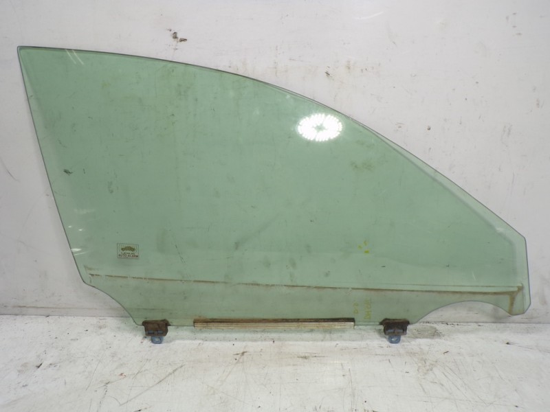 Recambio de cristal puerta delantero derecho para lexus is200 (ds2/is2) 2.2 d-cat referencia OEM IAM   