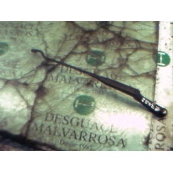 BRAZO LIMPIA DELANTERO DERECHO 