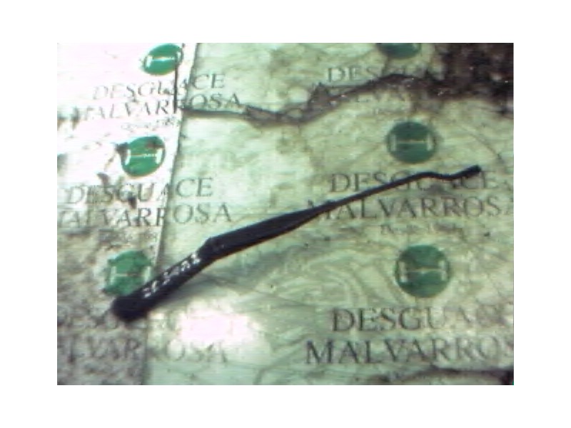 Recambio de brazo limpia delantero izquierdo para nissan micra (k11) l referencia OEM IAM   