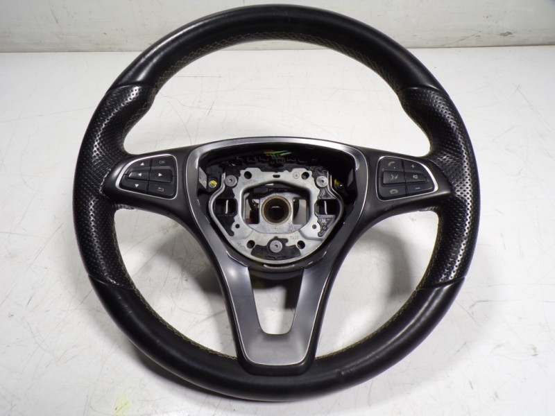 Recambio de volante para mercedes-benz clase cla (w117) 2.1 cdi cat referencia OEM IAM A00046045039E38 A0004604503 