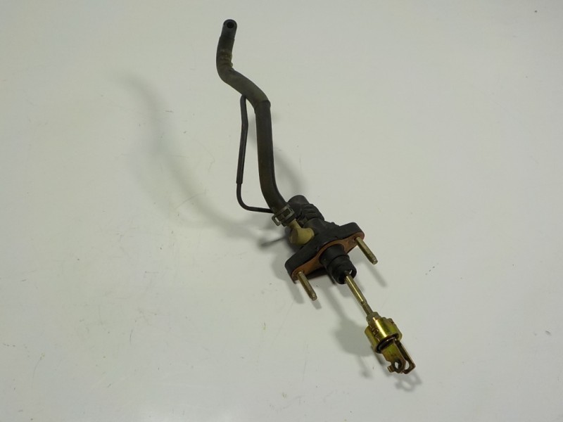 Recambio de bomba embrague para toyota corolla (e12) 2.0 turbodiesel cat referencia OEM IAM   