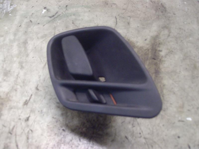 Recambio de maneta interior trasera izquierda para jeep gr.cherokee (wj/wg) 4.0 limited referencia OEM IAM   