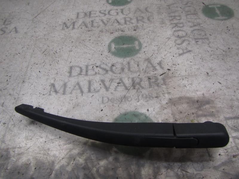 Recambio de brazo limpia trasero para peugeot 208 1.2 12v vti referencia OEM IAM 1608396380  