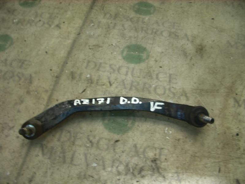 Recambio de brazo suspension inferior delantero derecho para nissan primera berlina (p12) acenta referencia OEM IAM   