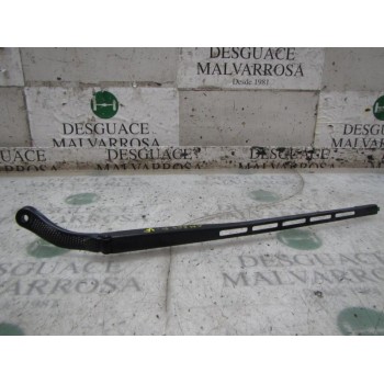 BRAZO LIMPIA DELANTERO DERECHO 