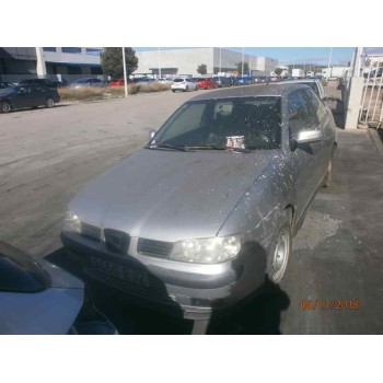 SEAT CORDOBA BERLINA (6K2)
