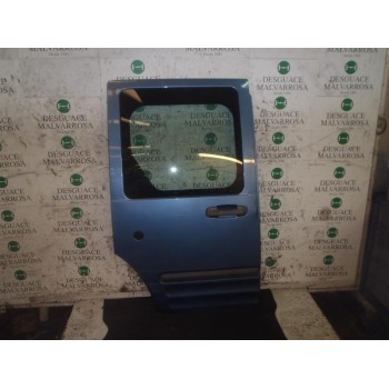 PUERTA LATERAL DERECHA 