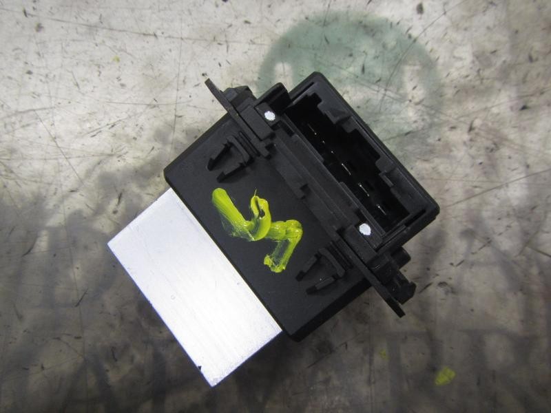 Recambio de resistencia calefaccion para peugeot 208 1.2 12v vti referencia OEM IAM 6441AF 234Z4913F9V 234Z4913F9V