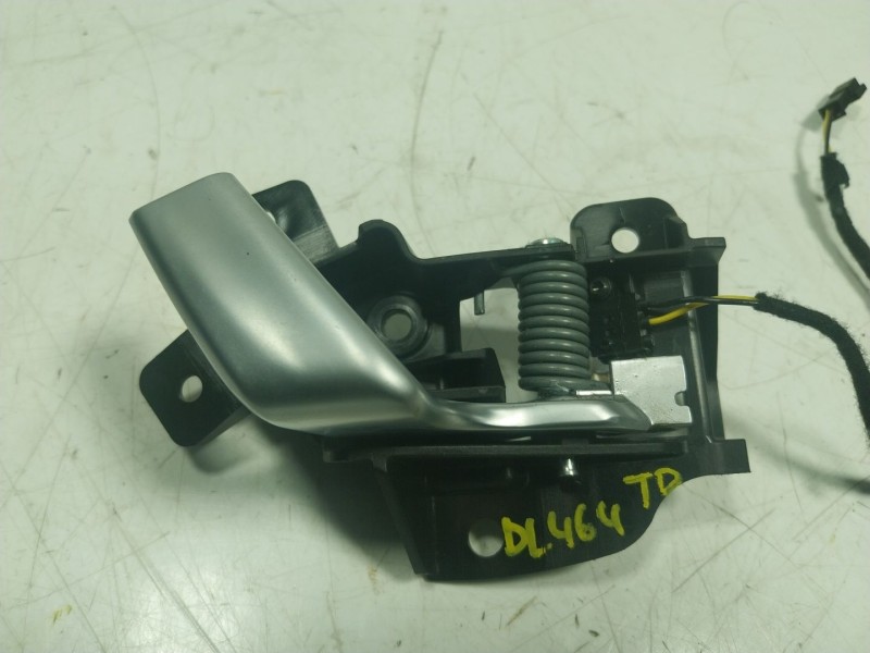 Recambio de maneta interior trasera derecha para tesla model s p referencia OEM IAM 600891400D  