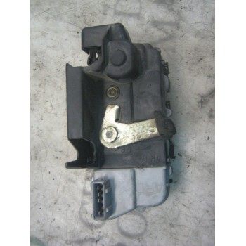 CERRADURA PUERTA TRASERA DERECHA 