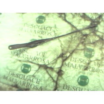 BRAZO LIMPIA DELANTERO DERECHO 