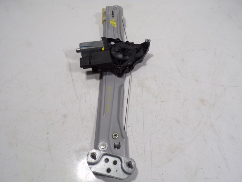 Recambio de elevalunas delantero izquierdo para opel crossland x 1.2 referencia OEM IAM 39137855 3913755 