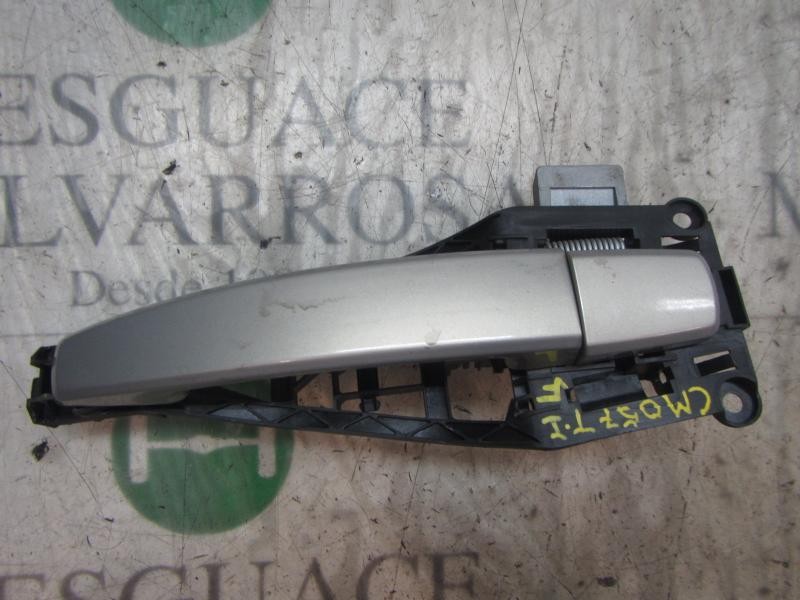 Recambio de maneta exterior trasera izquierda para opel astra h berlina cosmo referencia OEM IAM   