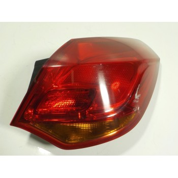 PILOTO TRASERO DERECHO 13306454 