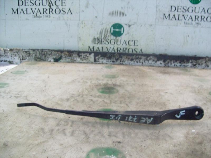 Recambio de brazo limpia delantero izquierdo para saab 9-3 coupé 2.2 tid se limited edition referencia OEM IAM   