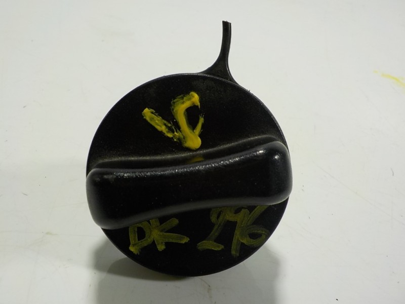 Recambio de tapa combustible para nissan cube (z12) 1.6 16v cat referencia OEM IAM 172511JY0A  