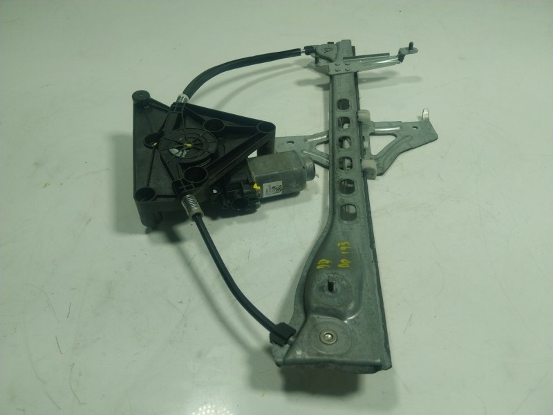 Recambio de elevalunas delantero derecho para toyota aygo (_b4_) 1.0 (kgb40) referencia OEM IAM 698100H031  