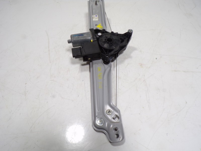 Recambio de elevalunas trasero izquierdo para opel crossland x 1.2 referencia OEM IAM 39137857 39137857 