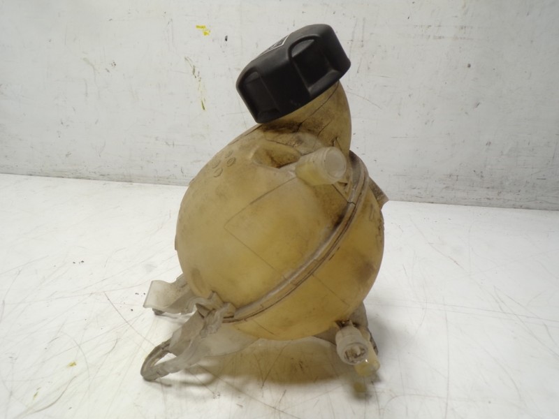 Recambio de deposito expansion para citroën c-elysée 1.6 hdi fap referencia OEM IAM 9818422880 9652621280 16183P12