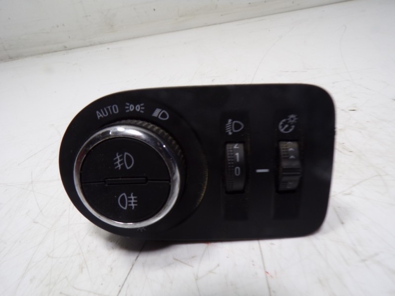 Recambio de mando luces para opel crossland x 1.2 referencia OEM IAM 39086302 39132265 