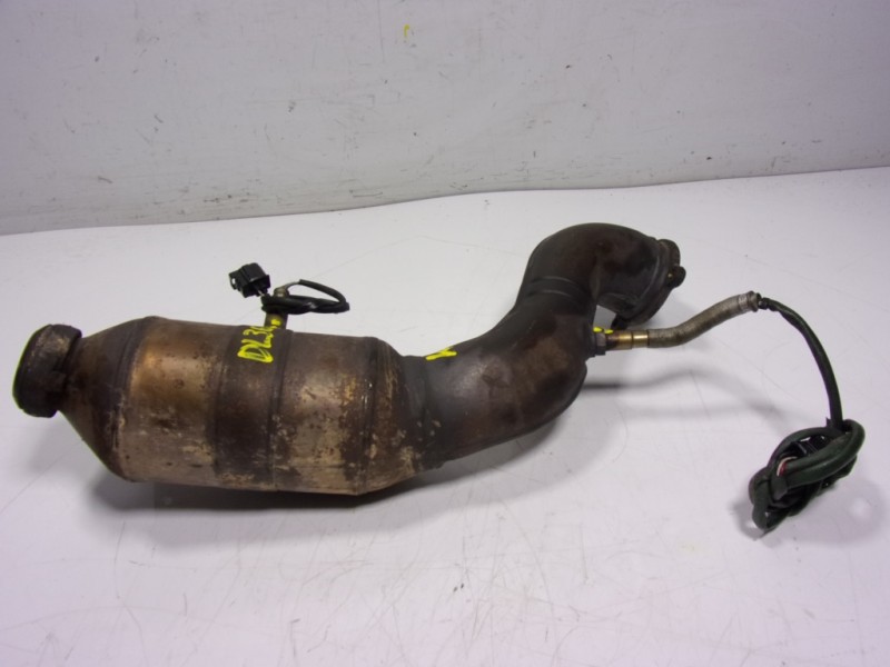 Recambio de catalizador para mercedes-benz clase clk (w207) coupe 250 cgi blueefficiency referencia OEM IAM A2711401308 A2124903