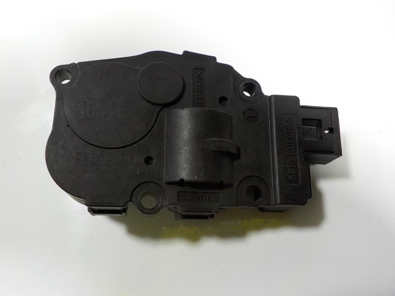 Recambio de motor apertura trampillas climatizador para mclaren 570s spider p13 referencia OEM IAM  410475520 