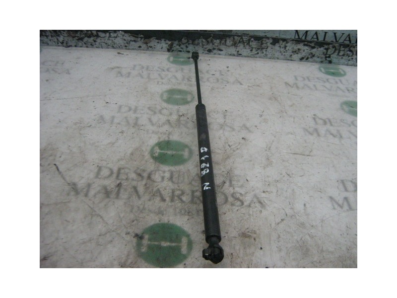 Recambio de amortiguadores maletero / porton para citroën saxo 1.1 sx referencia OEM IAM   