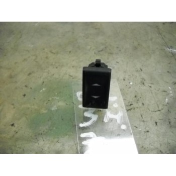 MANDO ELEVALUNAS TRASERO IZQUIERDO 