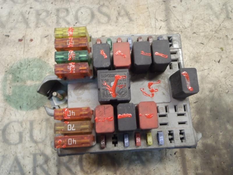 Recambio de caja reles / fusibles para fiat doblo (119) 1.3 16v jtd cat referencia OEM IAM   