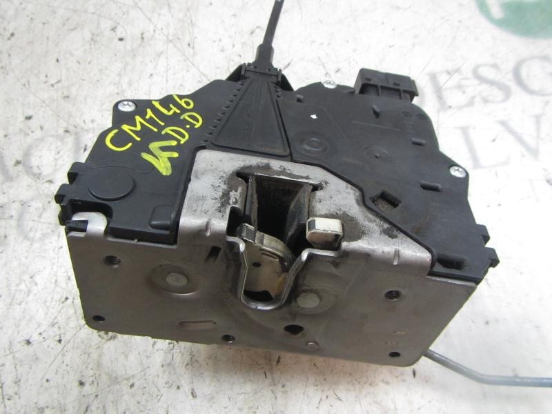 Recambio de cerradura puerta delantera derecha para opel corsa d ´´111 years´´ referencia OEM IAM   