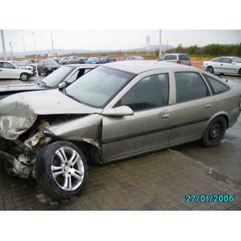 OPEL VECTRA B BERLINA