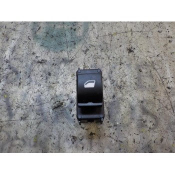 MANDO ELEVALUNAS DELANTERO DERECHO 96657927ZD 