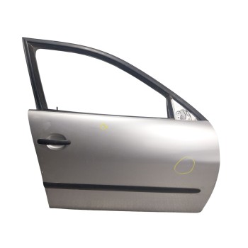 PUERTA DELANTERA DERECHA 