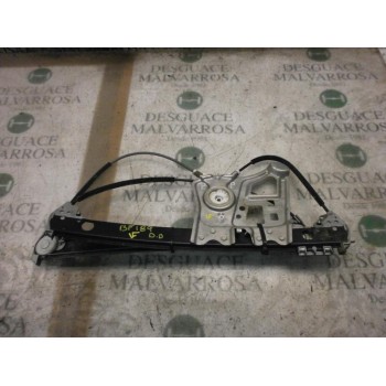 ELEVALUNAS DELANTERO DERECHO A2207200446 