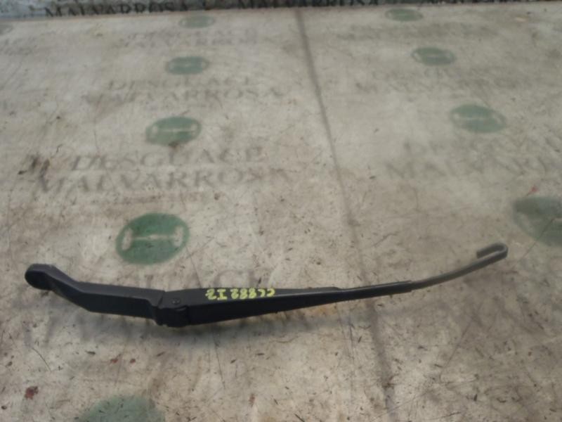 Recambio de brazo limpia delantero izquierdo para mg mg tf 135 referencia OEM IAM   