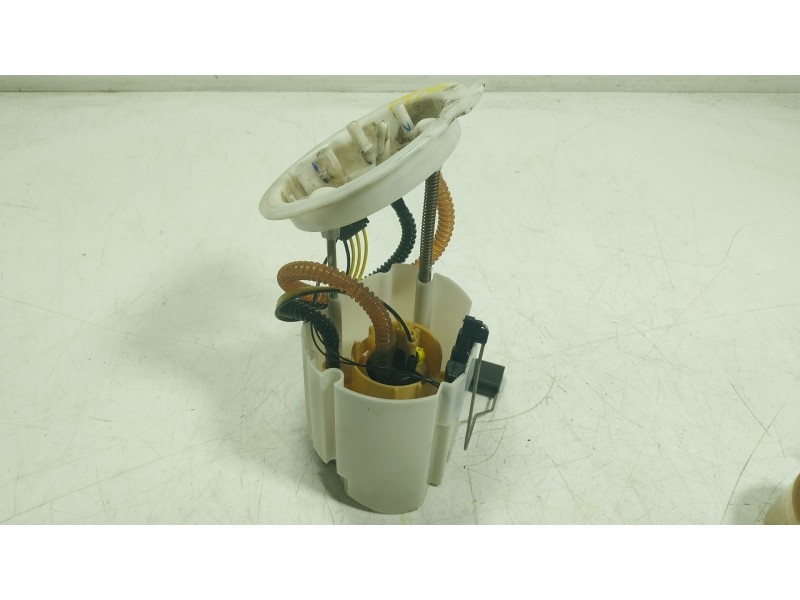 Recambio de aforador para bmw 1 (f40) 118 d referencia OEM IAM 16117300466 730046607 