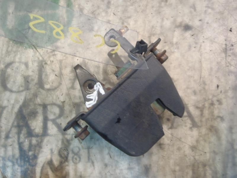 Recambio de cerradura maletero / porton para mg mg tf 135 referencia OEM IAM   