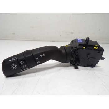 MANDO LUCES 8432902010 02D70 17J910