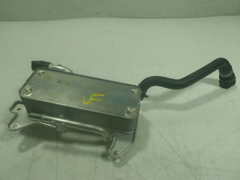 Recambio de radiador caja cambios para audi q7 4mg 3.0 v6 24v tdi referencia OEM IAM 4M0317021G 4M0317021G 