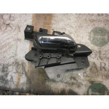 MANETA INTERIOR TRASERA DERECHA A2207660124 