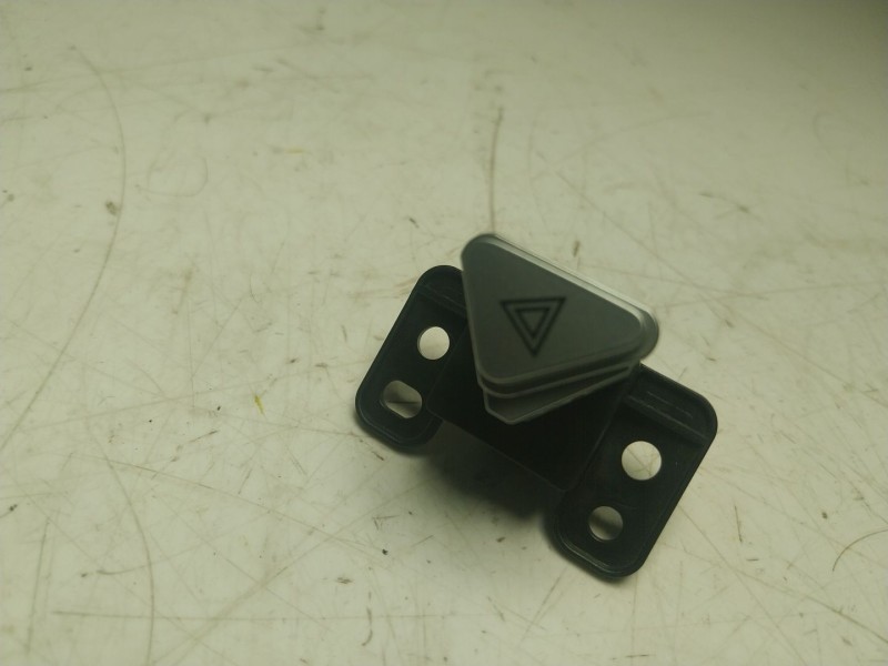 Recambio de warning para tesla model s p referencia OEM IAM 600890500C  