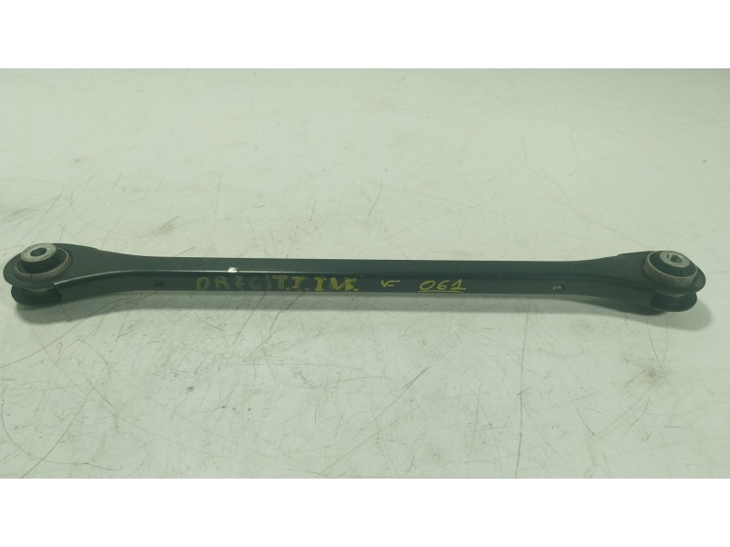 Recambio de brazo suspension inferior trasero izquierdo para bmw 1 (f40) 118 d referencia OEM IAM 33326851569 685156905 