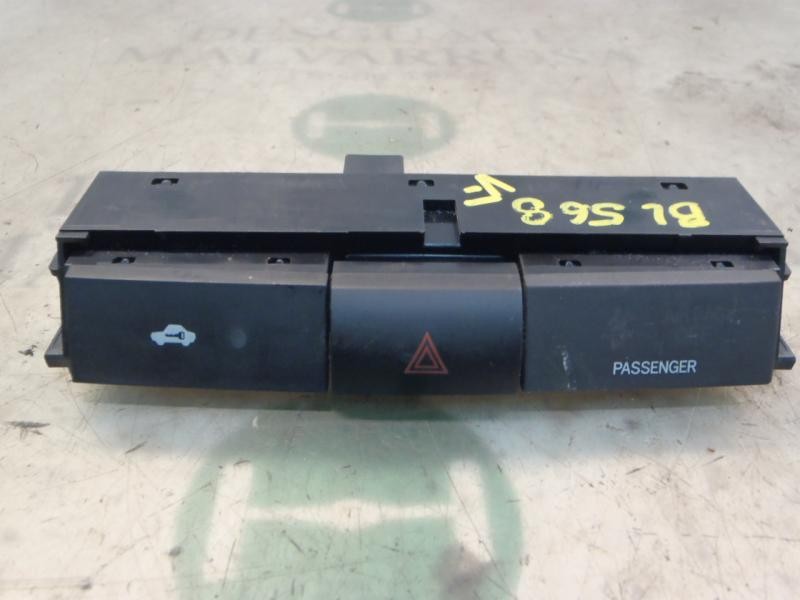 Recambio de warning para toyota corolla verso (r1) 2.2 d-4d sol referencia OEM IAM   