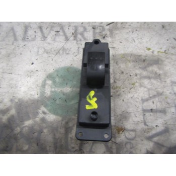 MANDO ELEVALUNAS DELANTERO DERECHO 