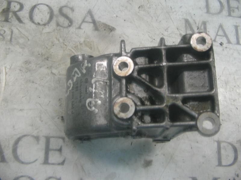 Recambio de soporte motor para volkswagen passat berlina (3a2) vr6 gl referencia OEM IAM   