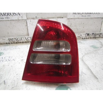 PILOTO TRASERO DERECHO 1U6945112C 