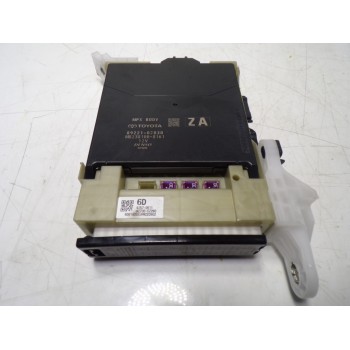 CAJA RELES / FUSIBLES 8998102190 8922102830 