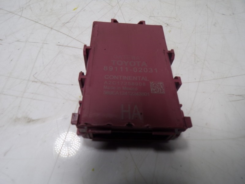 Recambio de modulo electronico para toyota corolla (e21) hybrid 90kw referencia OEM IAM  8911102031 A2C17258908